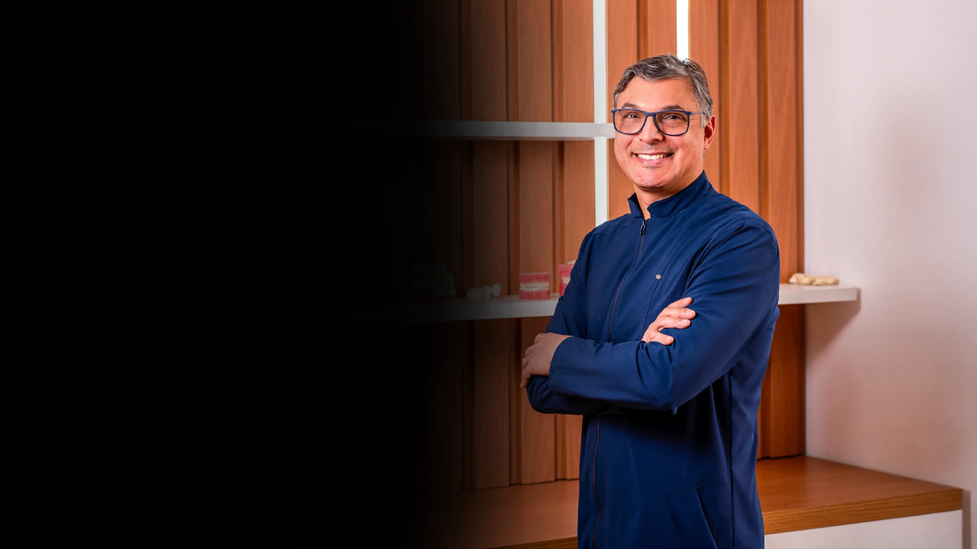 Dr. Adriano Alves Ferreira na Clínica Sant'Ana